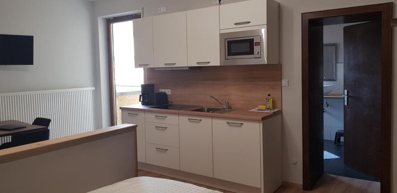 Boardinghouse Marktplatz Schwandorf in Bayern Ngoại thất bức ảnh